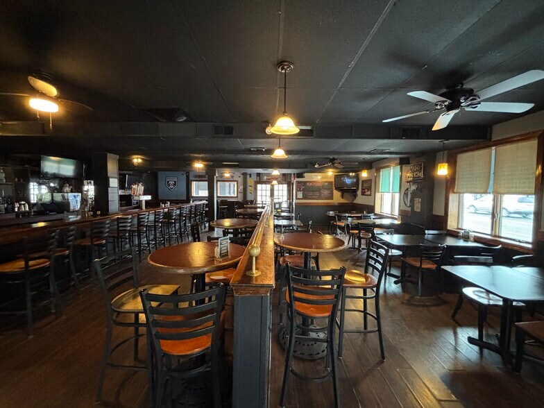 More Photos Of 1205 N Delsea Dr, Westville Bar For Sale