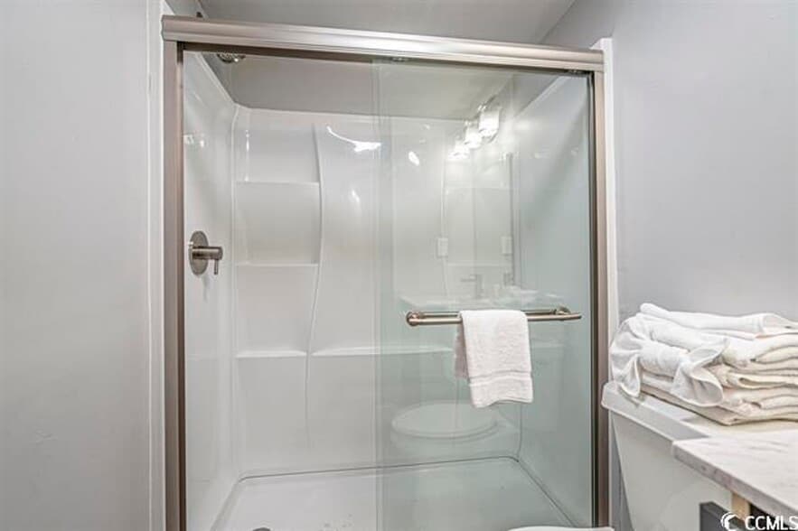 More Photos Of 2711 S Ocean Blvd, Myrtle Beach Hotel For Sale