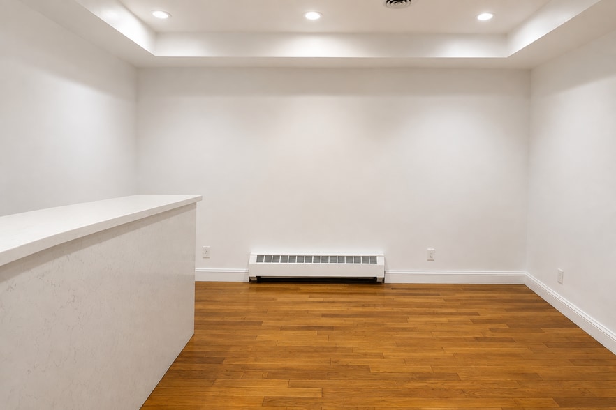 More Photos Of 44 E 12th St, New York Apartments For Sale