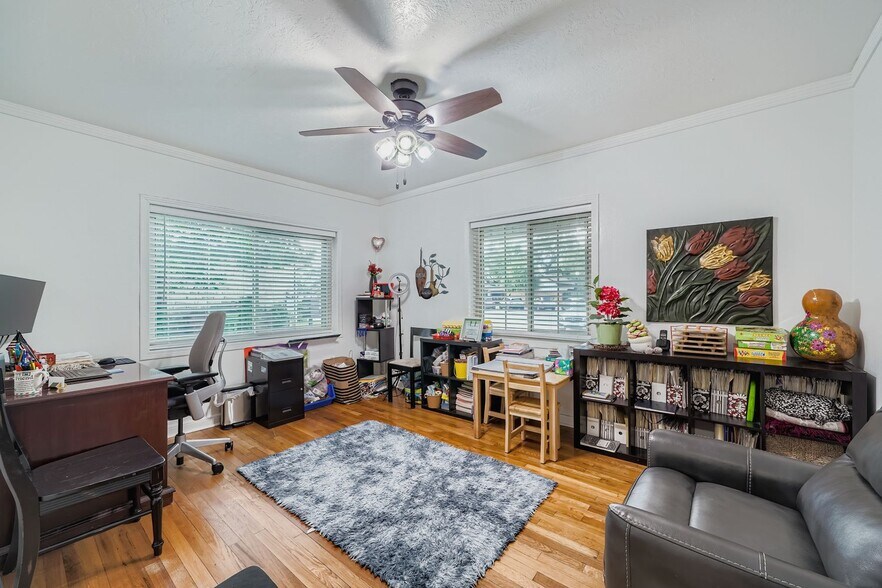 More Photos Of 405 W Main St, Round Rock Daycare Center For Lease