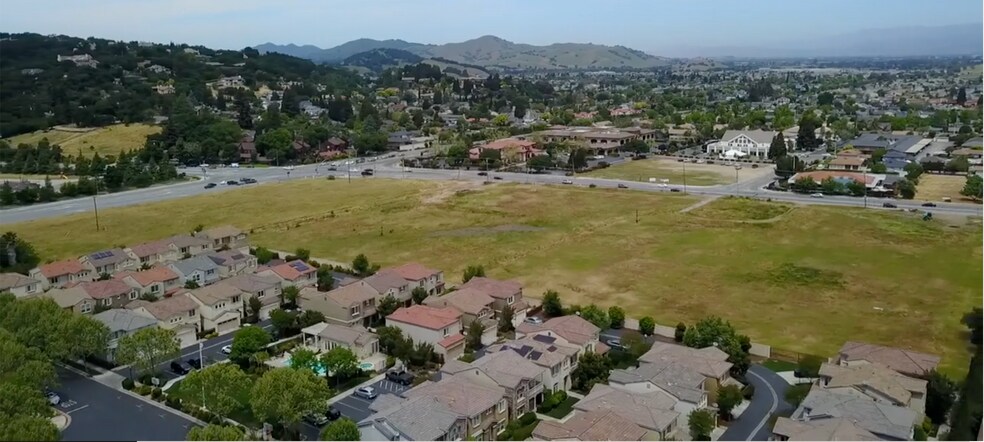 More Photos Of 1400 1st St, Gilroy Land For Sale