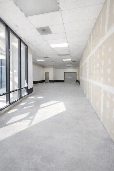 Primary Photo Of 5800 Madison Ave, Sacramento Storefront Retail Office For Lease