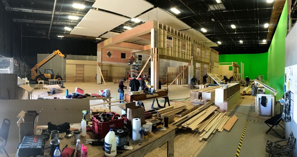 More Photos Of 1600 Saint Michaels Dr, Santa Fe Unknown For Lease