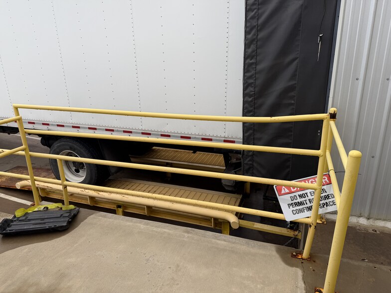 More Photos Of 3623 N Star Dr, Stillwater Warehouse For Lease