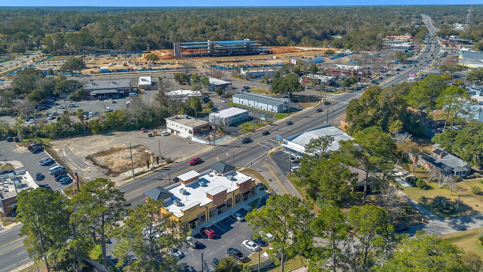Primary Photo Of 1875 N Monroe St, Tallahassee Freestanding For Sale