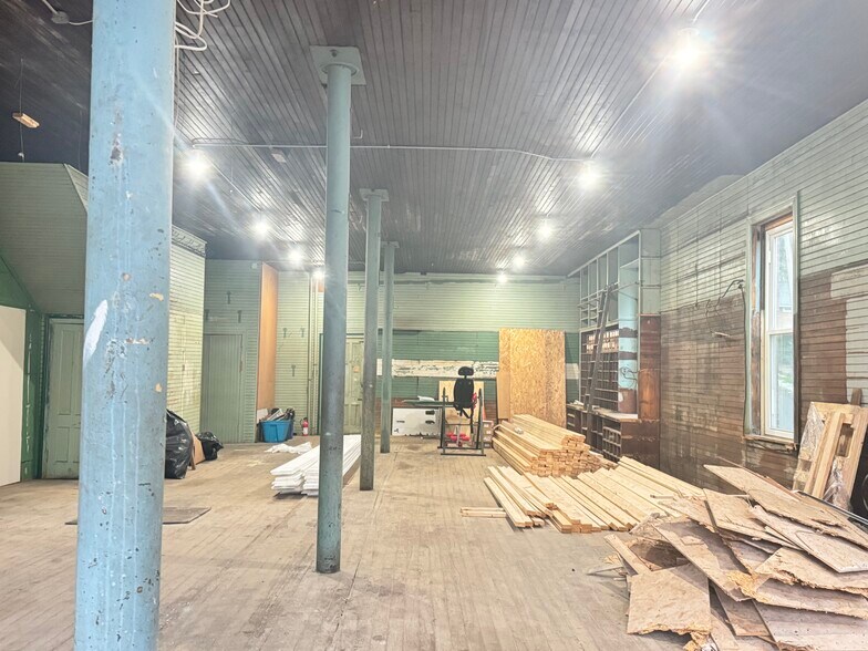 More Photos Of 12-16 S Main St, Jordan General Retail For Sale