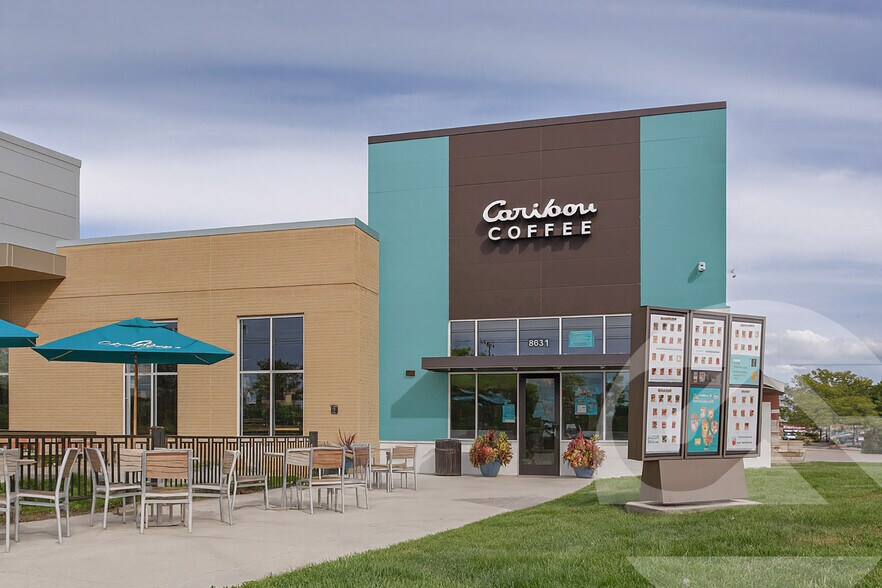 Primary Photo Of 5551-5549 28th St SE, Grand Rapids General Retail For Lease