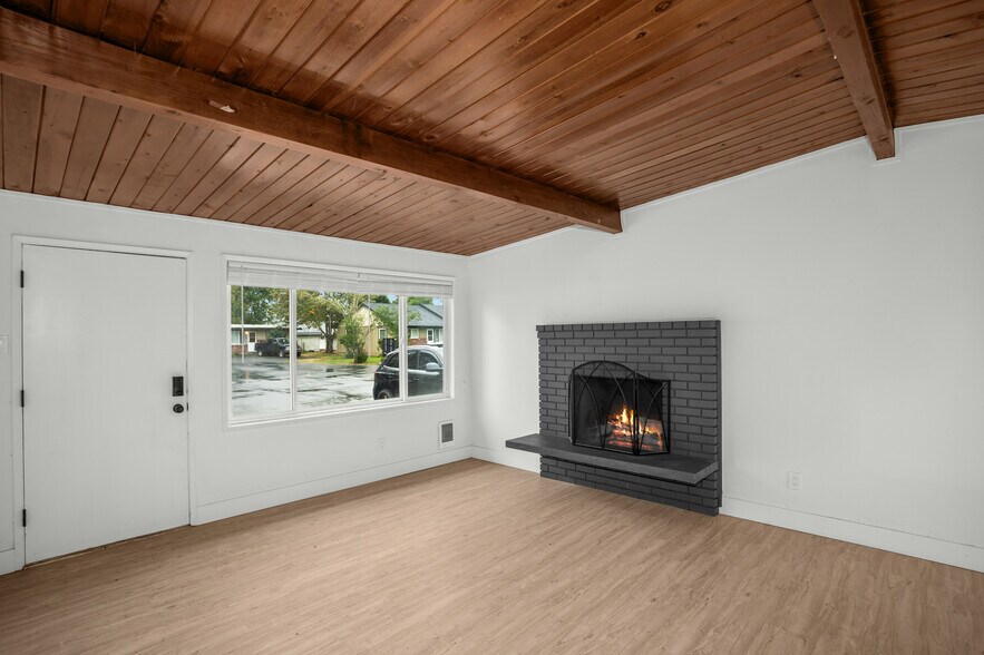 More Photos Of 3902 Gibbons St, Vancouver Apartments For Sale