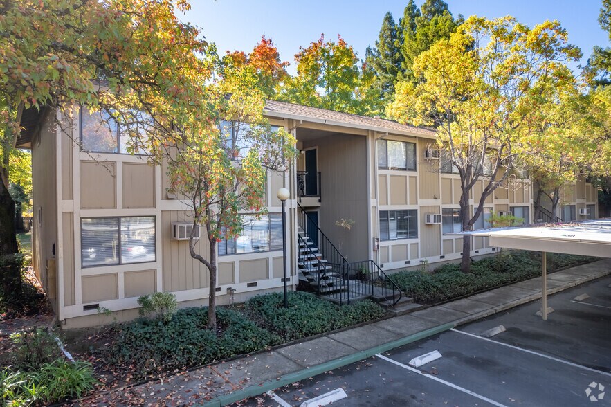More Photos Of 505-531 Capps Ln, Ukiah Apartments For Sale