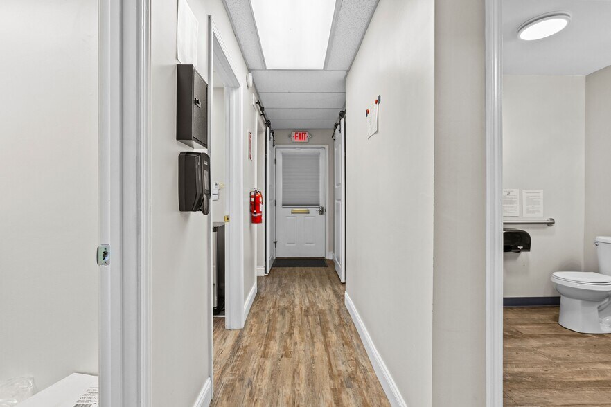 More Photos Of 101 N Main St, Stanton Healthcare For Sale