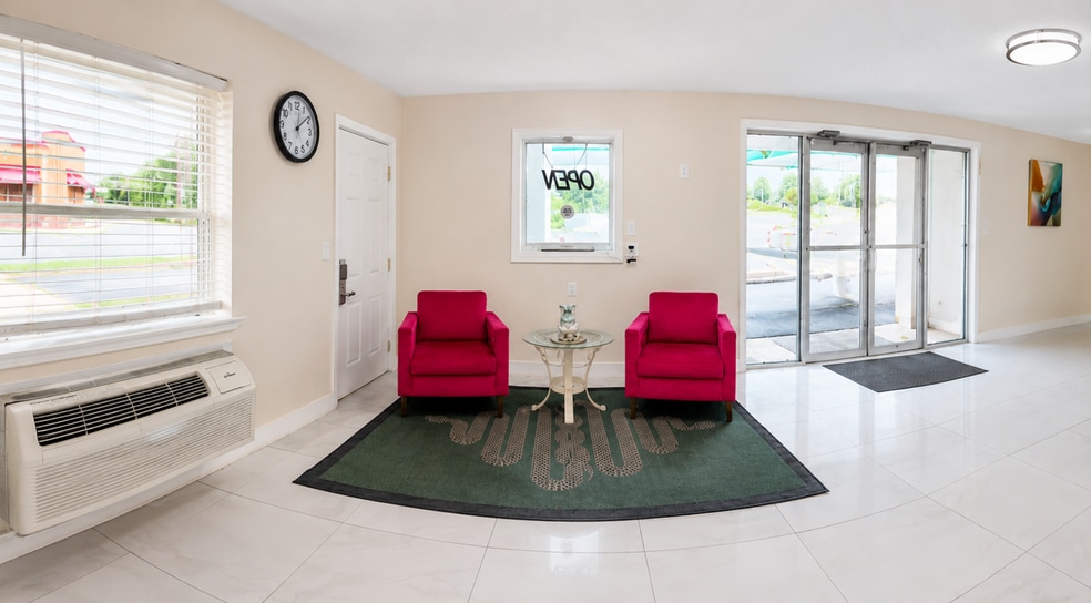 More Photos Of 1004 US Highway 51 Byp W, Dyersburg Hotel For Sale
