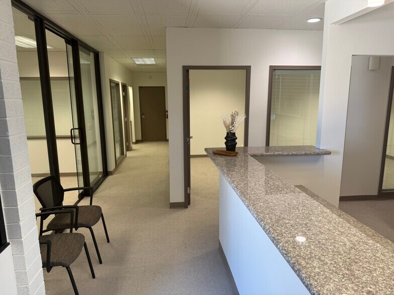 More Photos Of 23191-23193 La Cadena Dr, Laguna Hills Office For Sale