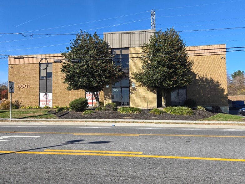 More Photos Of 4001 Miller Rd, Wilmington Medical For Sale