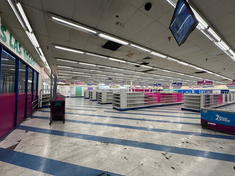 More Photos Of 1325 E Flamingo Rd, Las Vegas General Retail For Sale