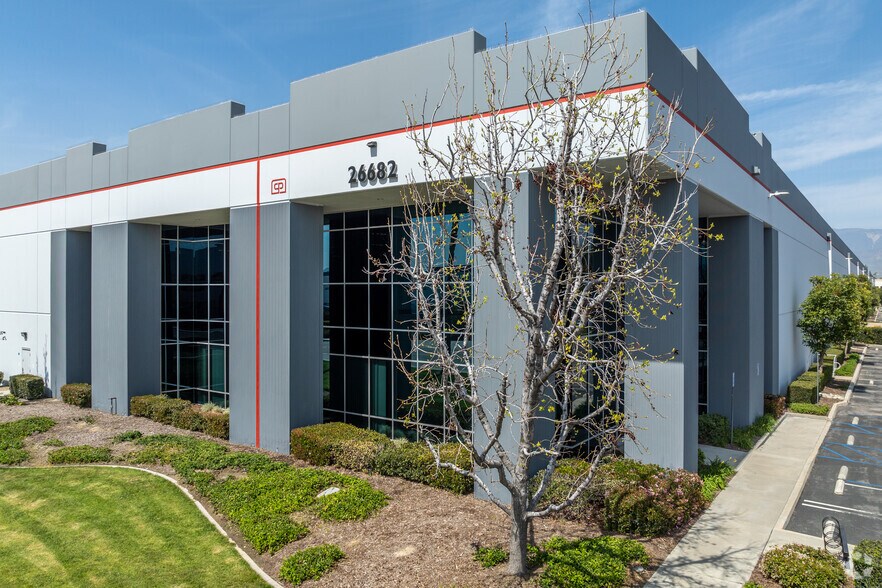 More Photos Of 26682 Almond Ave, Redlands Warehouse For Lease