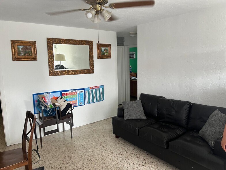 More Photos Of 521-533 E 22nd St, Hialeah Apartments For Sale
