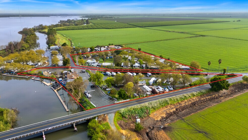 Primary Photo Of 13955 W Walnut Grove Rd, Walnut Grove Manufactured Housing Mobile Home Park For Sale