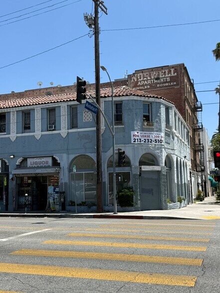 More Photos Of 4356-4378 W 3rd St, Los Angeles Storefront Retail Residential For Lease