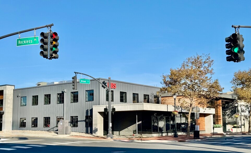 More Photos Of 140-148 Broad St, Red Bank Office For Lease