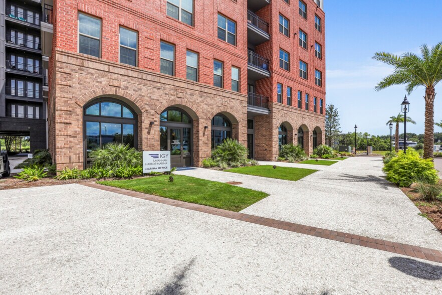 More Photos Of 5 Resort Dr, Savannah Apartments For Lease