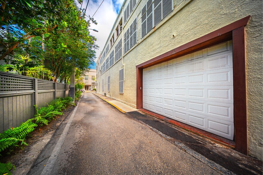 More Photos Of 314 Simonton St, Key West Flex For Sale