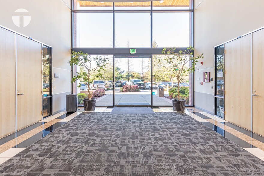 More Photos Of 2330 E Bidwell St, Folsom Medical For Sale