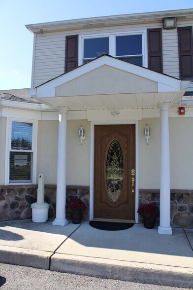 More Photos Of 531 Williamstown Rd, Sicklerville Medical For Sale