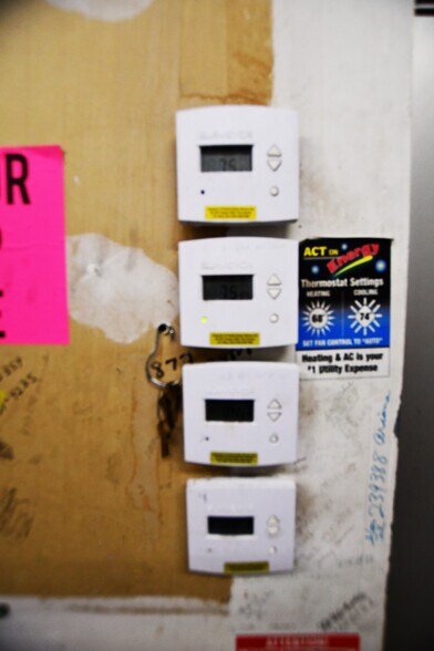 More Photos Of 1016 Winchester Rd, Irvine Freestanding For Lease