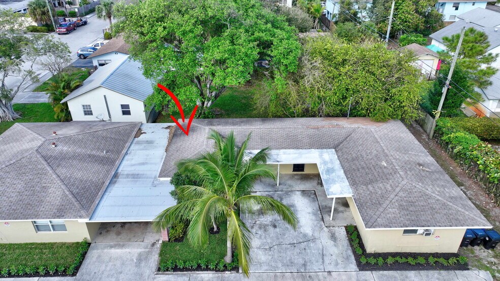 More Photos Of 832 S J St, Lake Worth Beach Multifamily For Sale