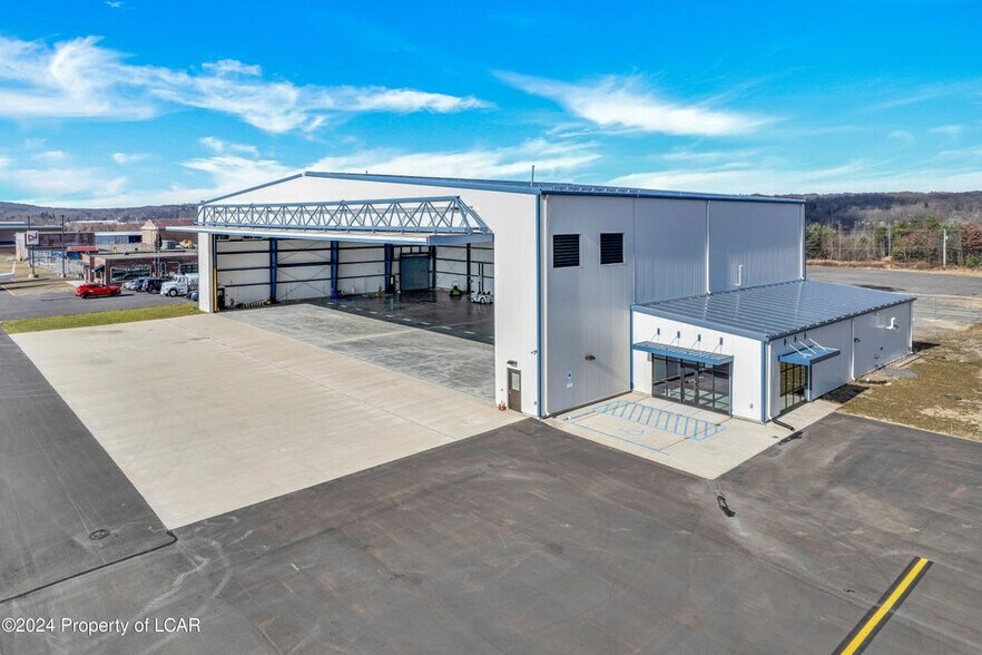 More Photos Of 5175 Old Airport Rd, Hazle Township Airplane Hangar For Sale