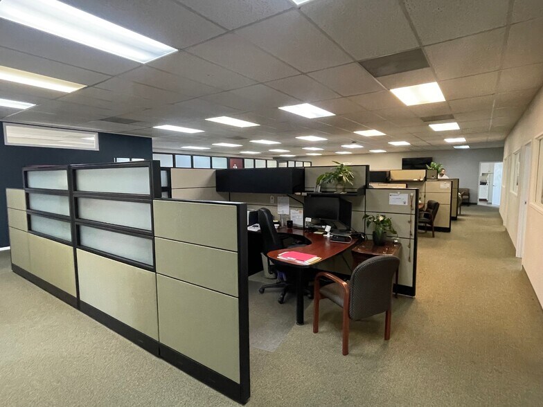 More Photos Of 11595 Los Osos Valley Rd, San Luis Obispo Office For Sale