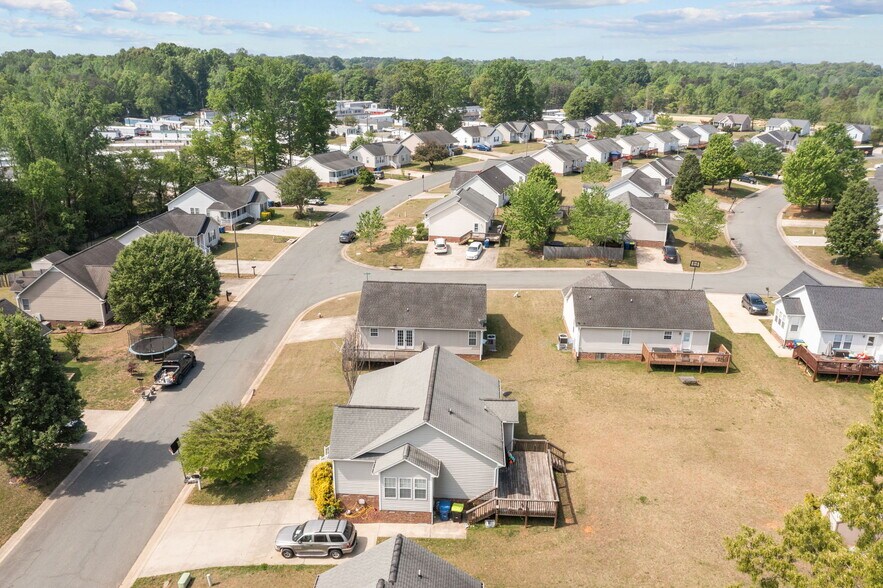 More Photos Of 701 Bob Baxter Dr, Elon Specialty For Sale