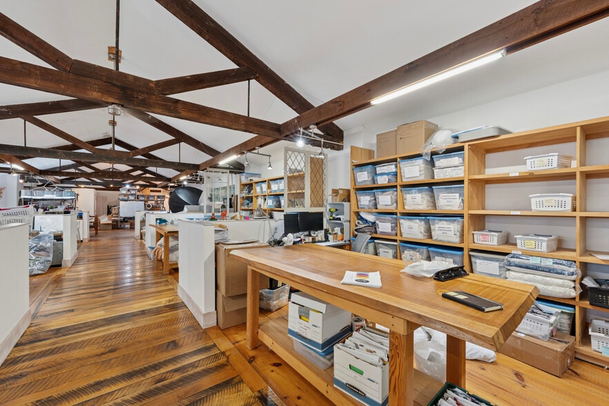 More Photos Of 1412 S Broad St, Philadelphia Storefront For Sale