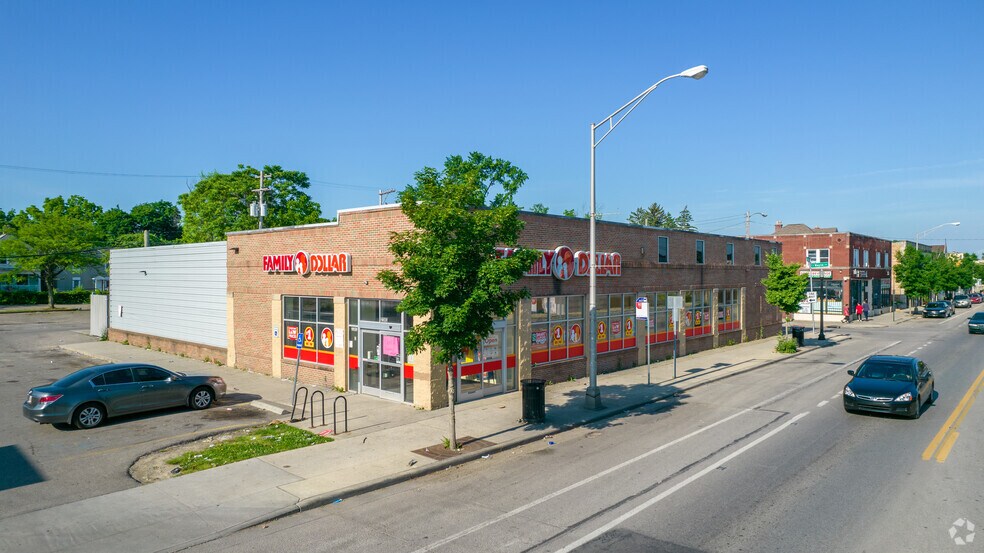 More Photos Of 2373-2383 W Broad St, Columbus Freestanding For Sale