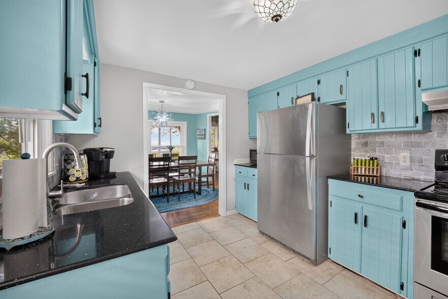 More Photos Of 112 Honolulu Ct, Hot Springs Specialty For Sale