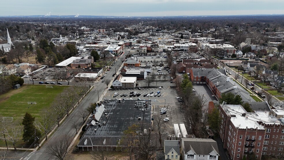 More Photos Of 195 Elm St, Westfield Office For Lease