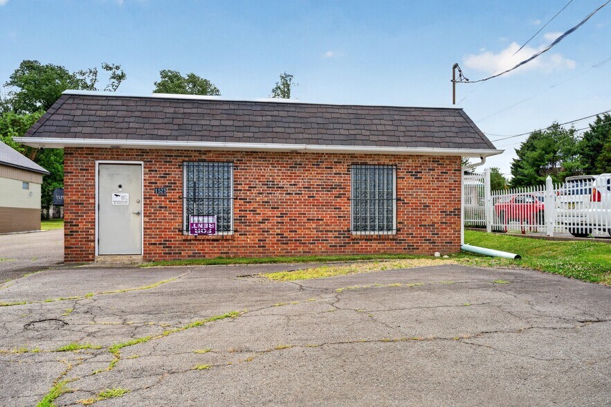 More Photos Of 1525 Parkway Ave, Trenton Manufacturing For Lease