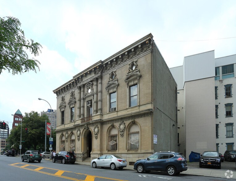 More Photos Of 600 Broadway, Albany Office For Sale