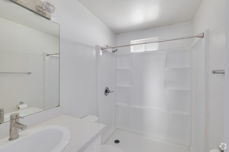 More Photos Of 510 N Horne, Mesa Apartments For Sale