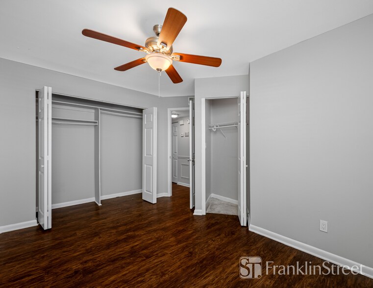 More Photos Of 4002-4004 N Branch Ave, Tampa Apartments For Sale