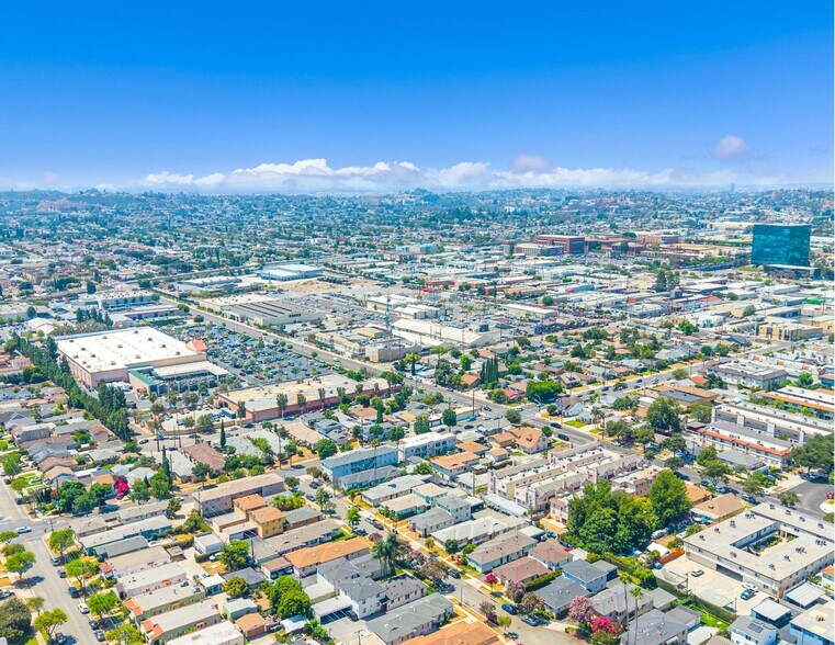 More Photos Of 221 S Bushnell Ave, Alhambra Multifamily For Sale