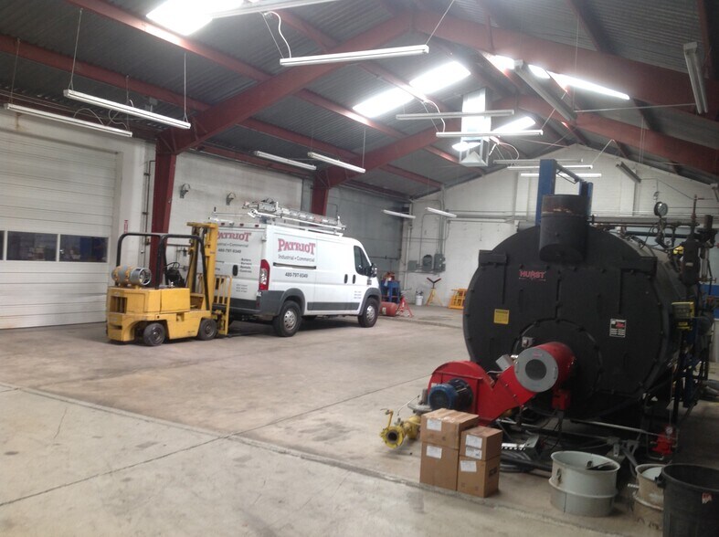 More Photos Of 4120 E Madison St, Phoenix Warehouse For Lease