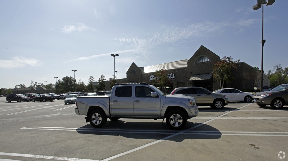 More Photos Of 502-880 Kingwood Dr, Humble Unknown For Lease