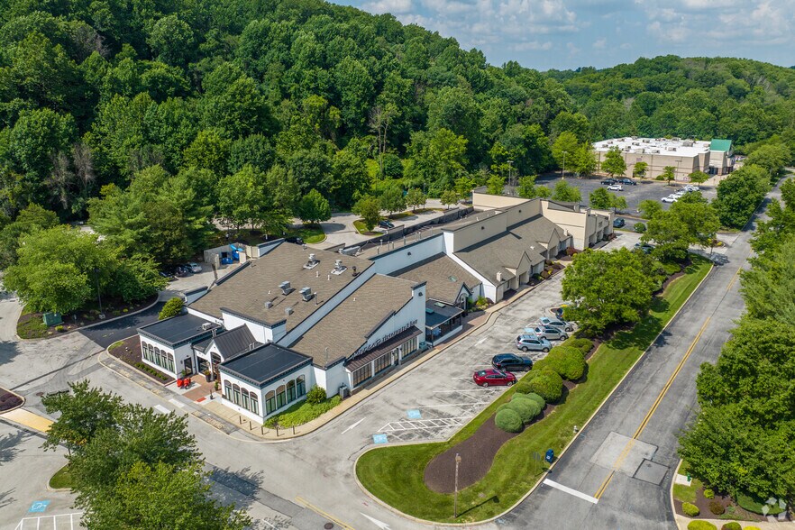 More Photos Of 4855 West Chester Pike, Newtown Square Unknown For Lease