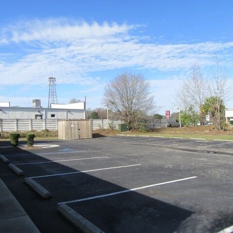 More Photos Of 8731 N Park Blvd, North Charleston Medical For Lease