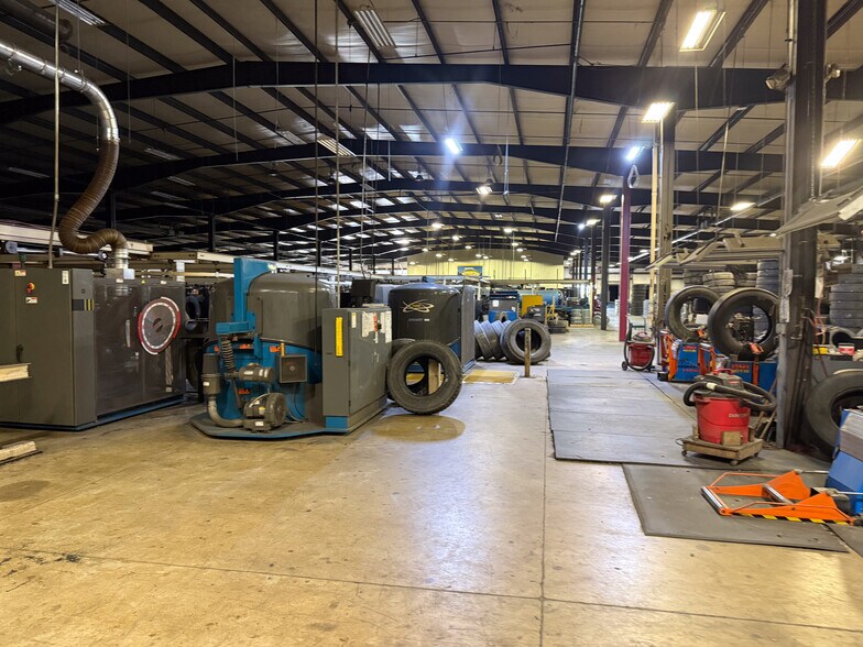 More Photos Of 700 IA-148, Anita Warehouse For Sale