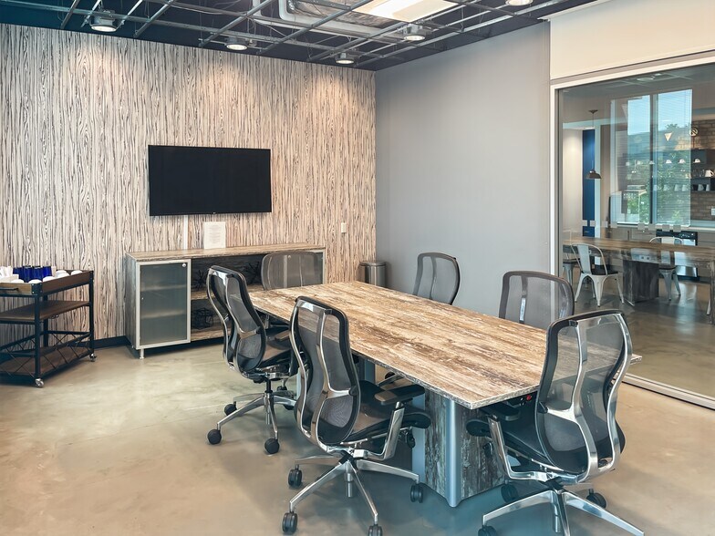 More Photos Of 473 E Carnegie Dr, San Bernardino Coworking Space