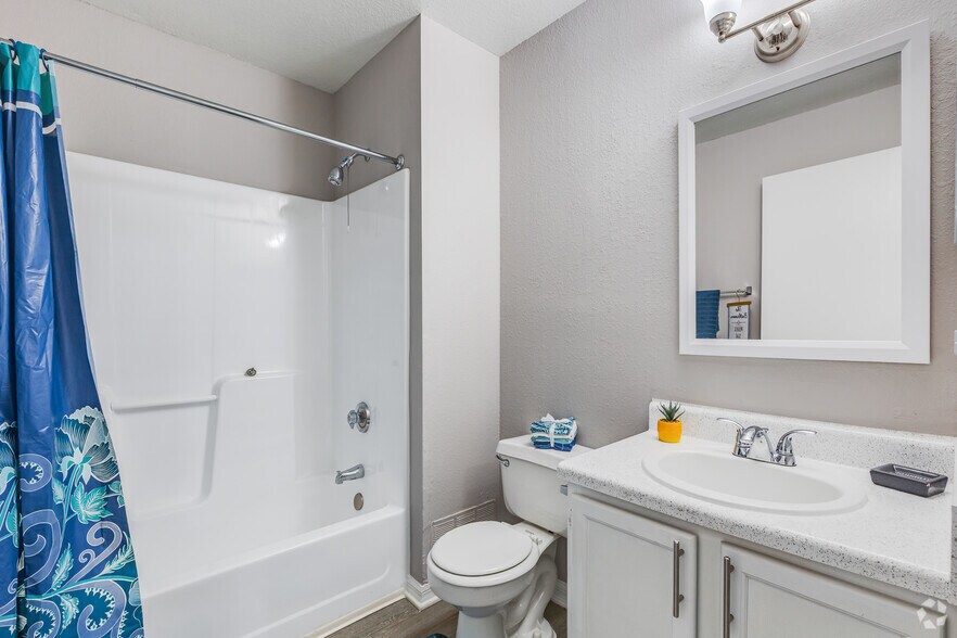 More Photos Of 1421 SW 27th Ave, Ocala Apartments For Sale