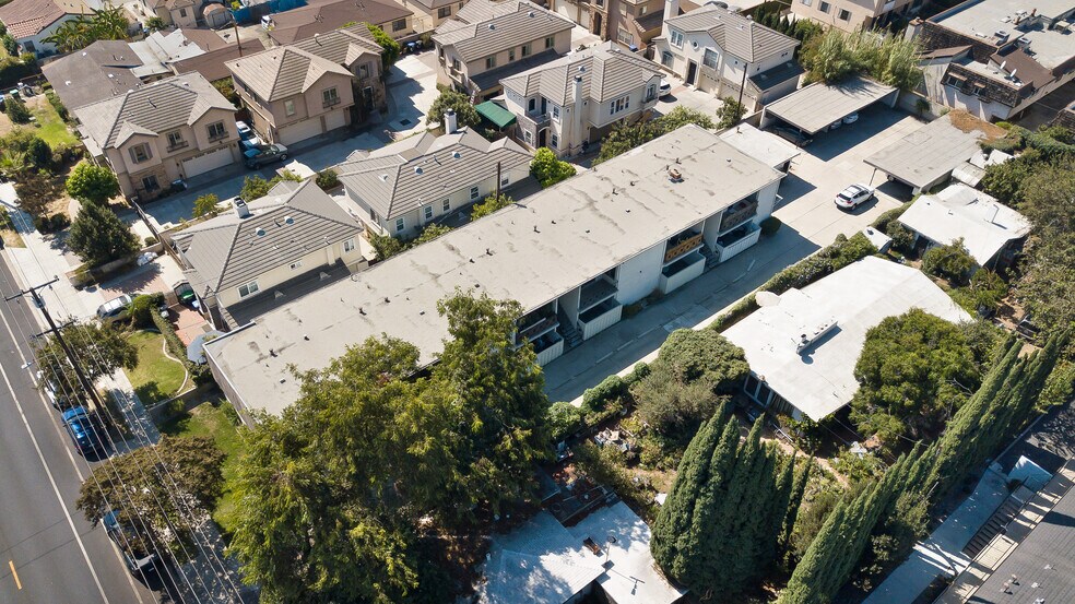 More Photos Of 231 N Alhambra Ave, Monterey Park Apartments For Sale