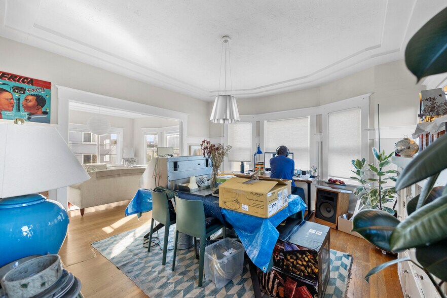 More Photos Of 4045 Manila Ave, Oakland Apartments For Sale